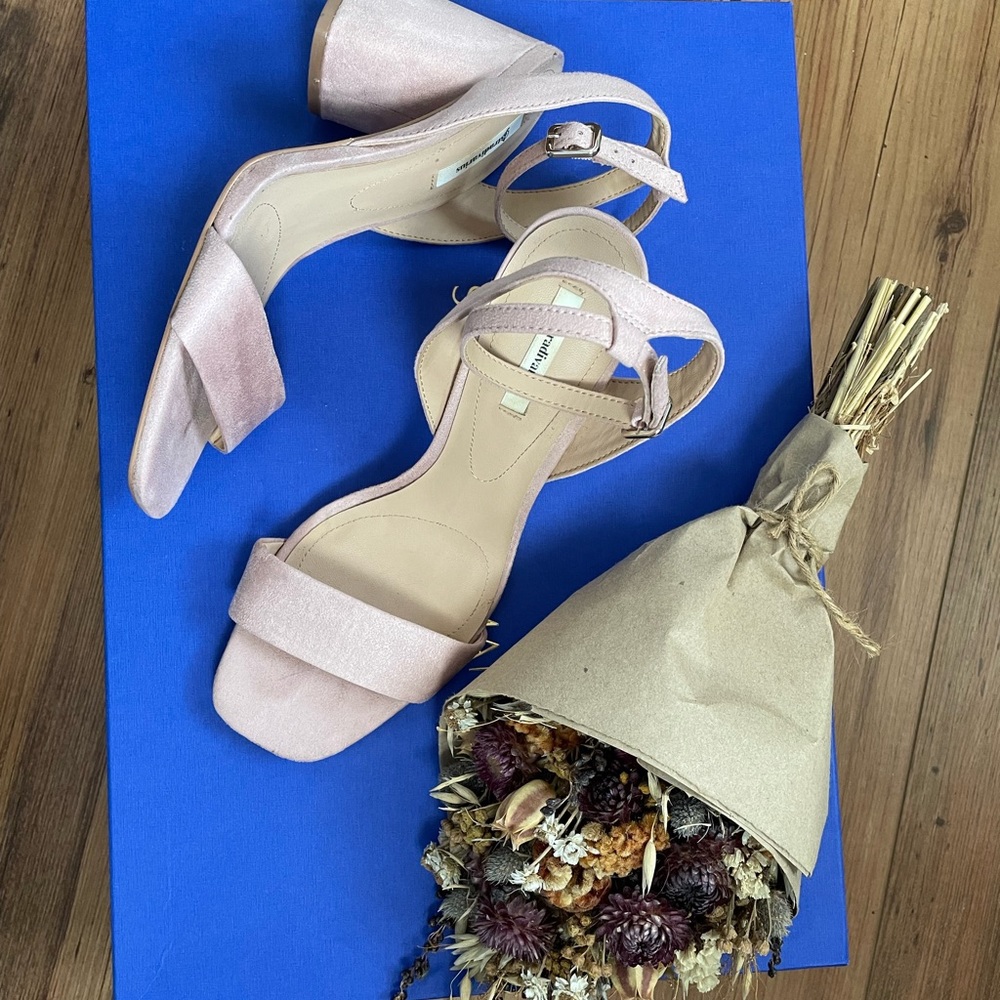 Soft pink heeled sandals